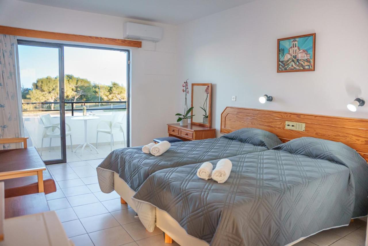 Konnos Bay Gardens Aparthotel Protaras Bagian luar foto